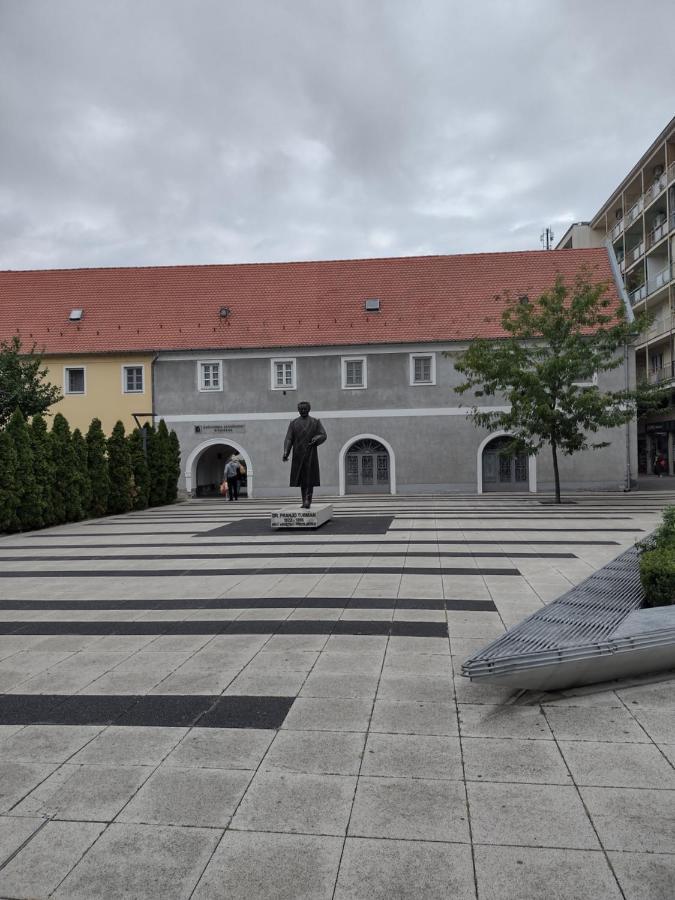 Apartman Zita Osijek Exteriör bild