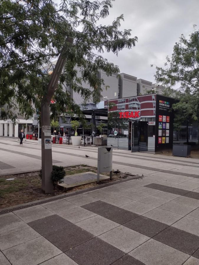 Apartman Zita Osijek Exteriör bild